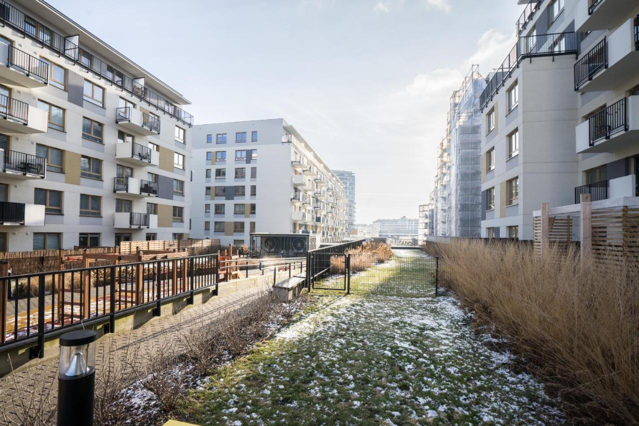 Bizapartments - Modern Flats With Parking Варшава Екстериор снимка
